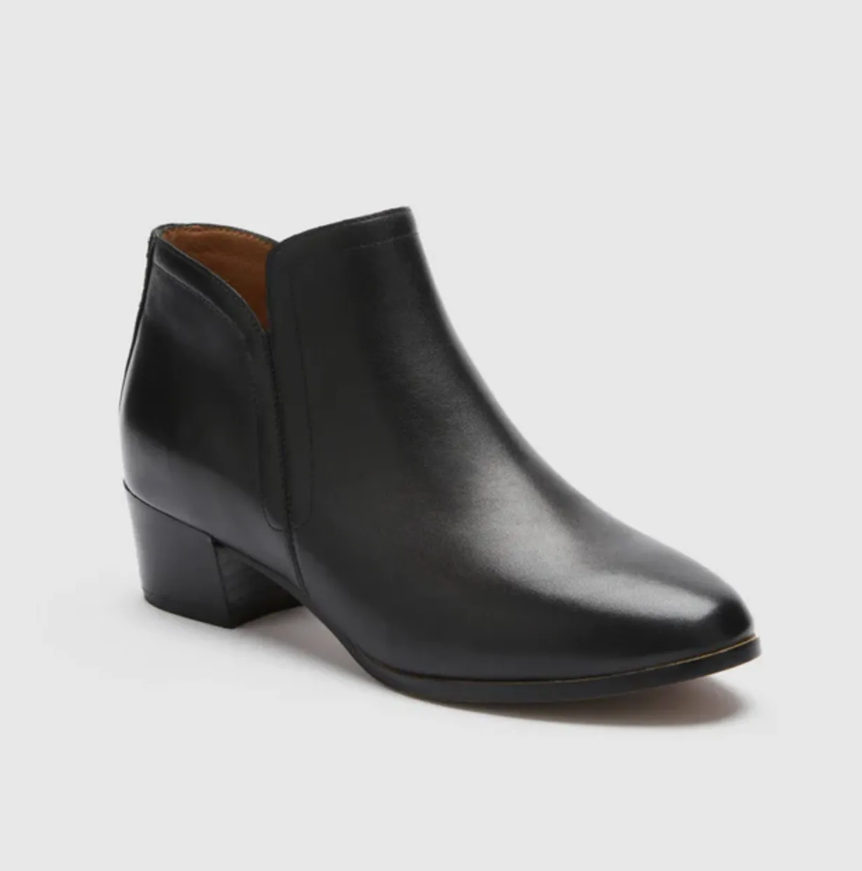 FRANKIE4 NOVAH BLACK