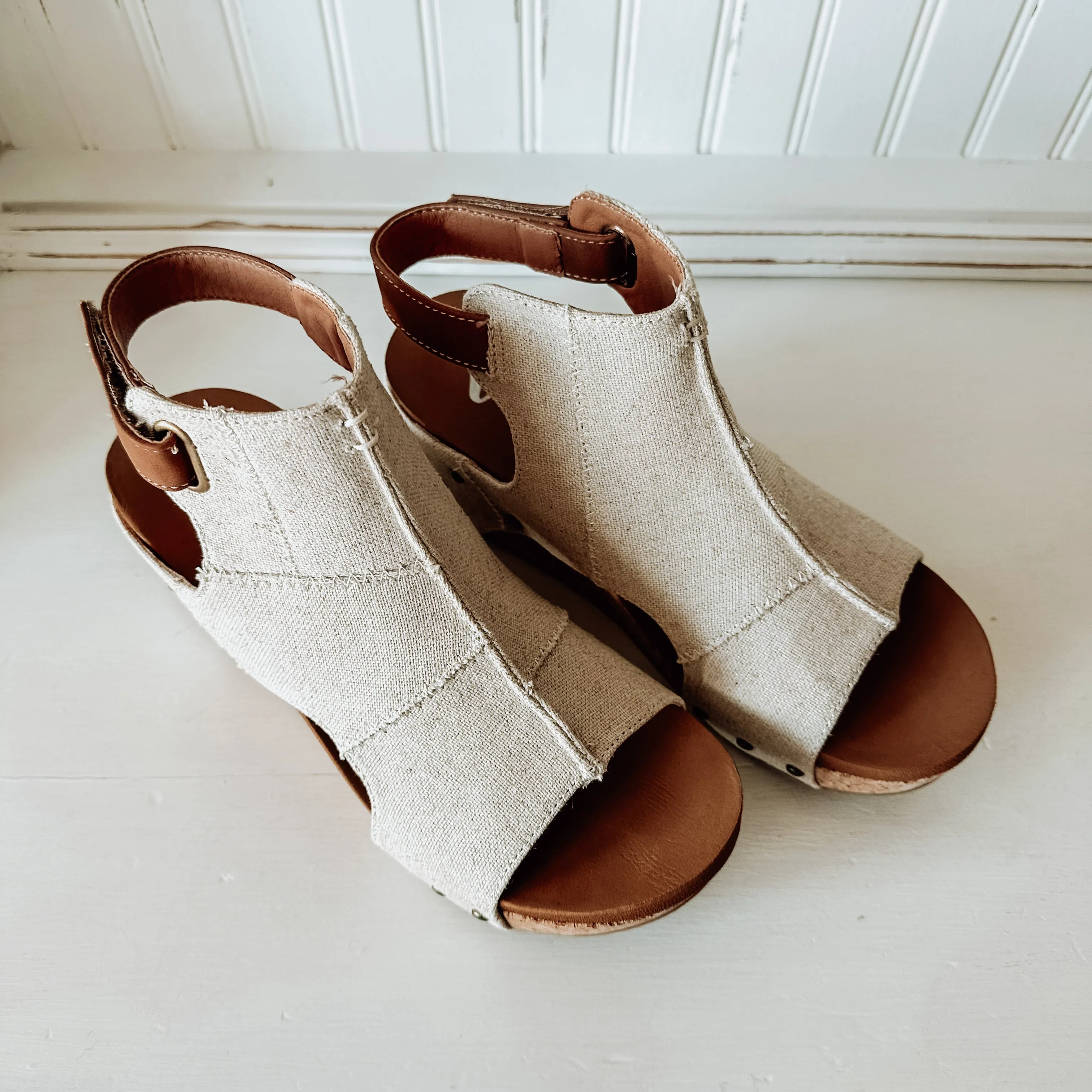 LaLa Wedge Sandal - Natural