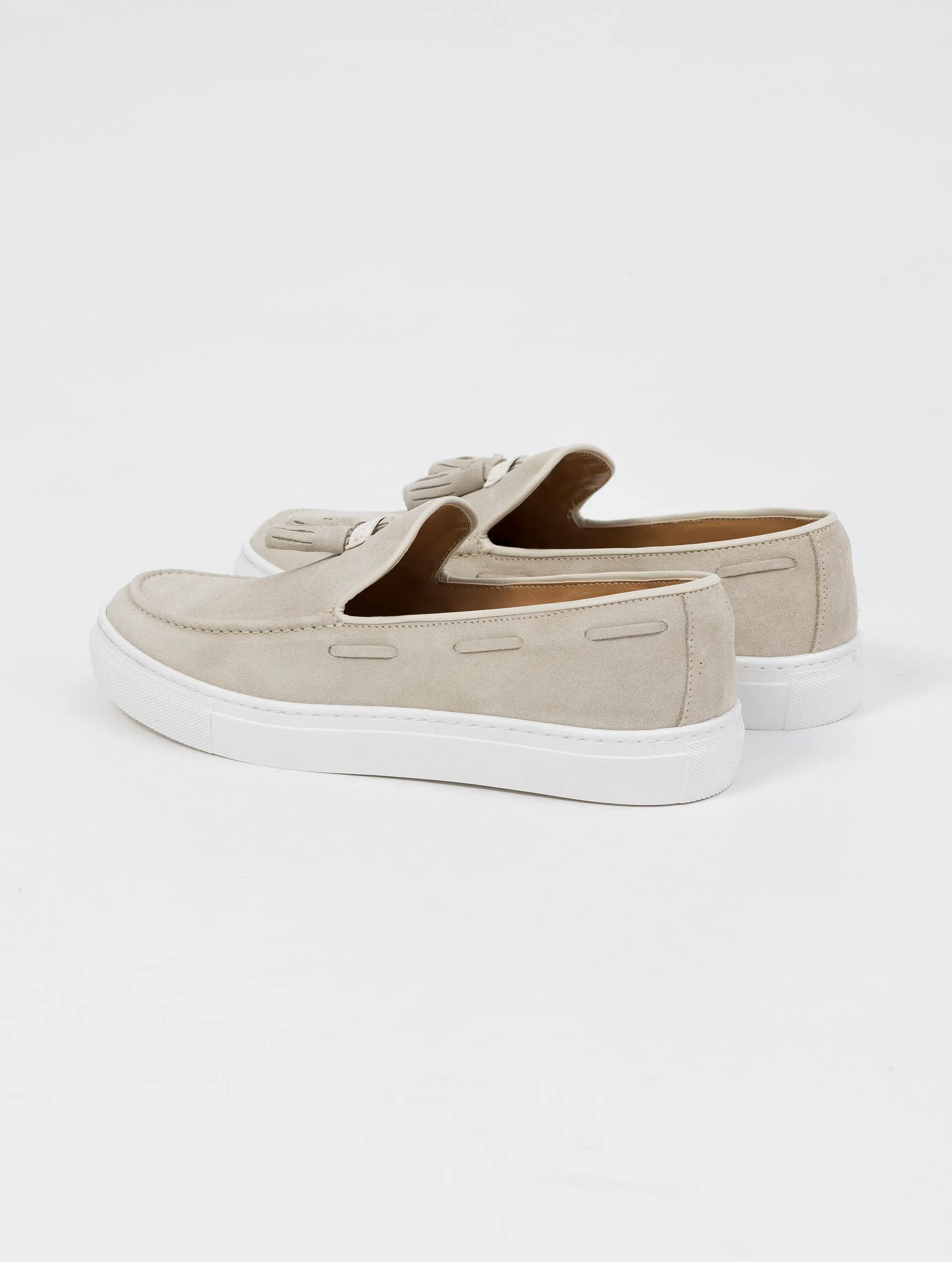 SLIP-ON CRUST LEATHER IN SAND