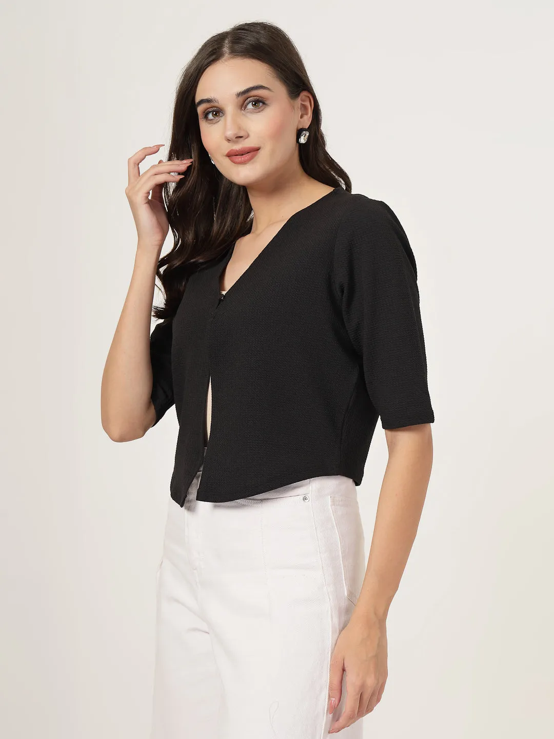 Style Quotient Women Black Solid Knit Shrug